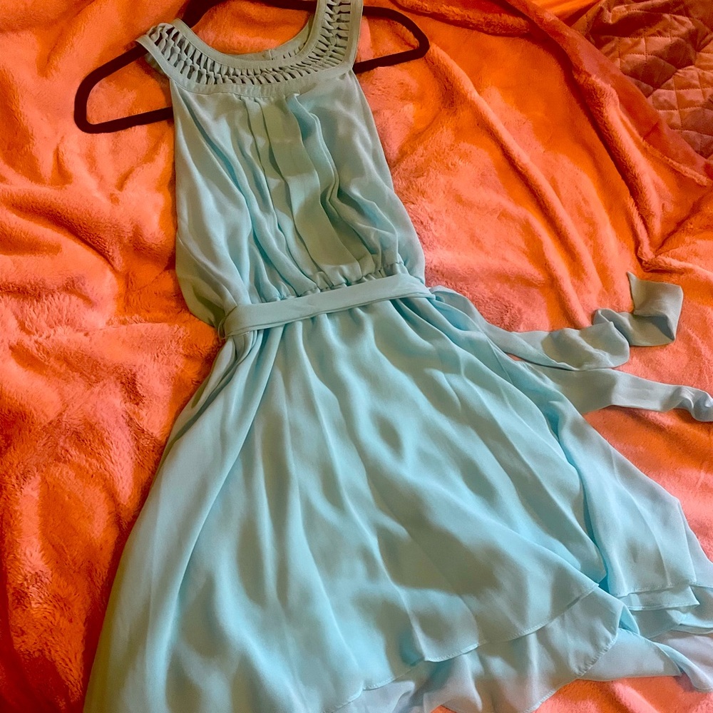 Jessica Simpson size 2 aqua chiffon dress.
